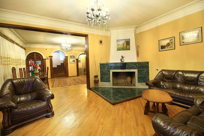 Imagen de los interiores del Hotel Babilina. Foto 20