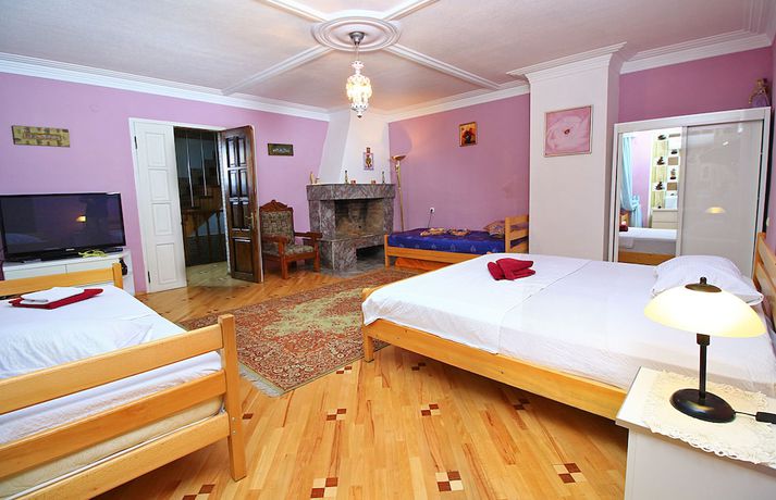 Imagen de la habitación del Hotel Babilina. Foto 5