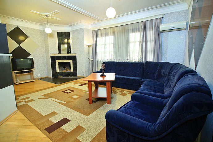 Imagen de la habitación del Hotel Babilina. Foto 12