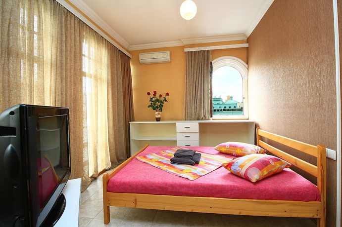 Imagen de la habitación del Hotel Babilina. Foto 17
