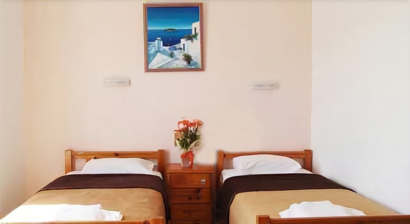 Imagen de la habitación del Hotel Babis. Foto 8