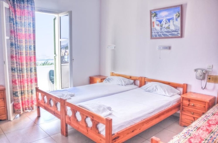 Imagen de la habitación del Hotel Babis. Foto 11