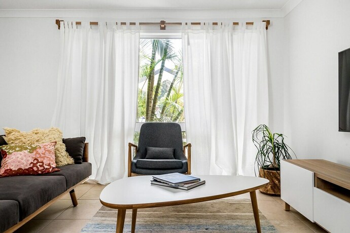Imagen de los interiores del Hotel Baby Blue. Foto 12