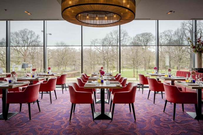 Imagen del bar/restaurante del Hotel Babylon Den Haag. Foto 3