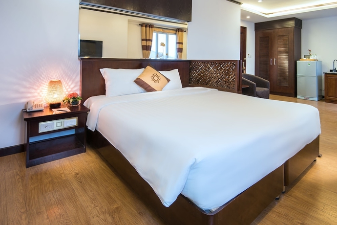 Imagen de la habitación del Hotel Babylon Grand and Spa. Foto 11