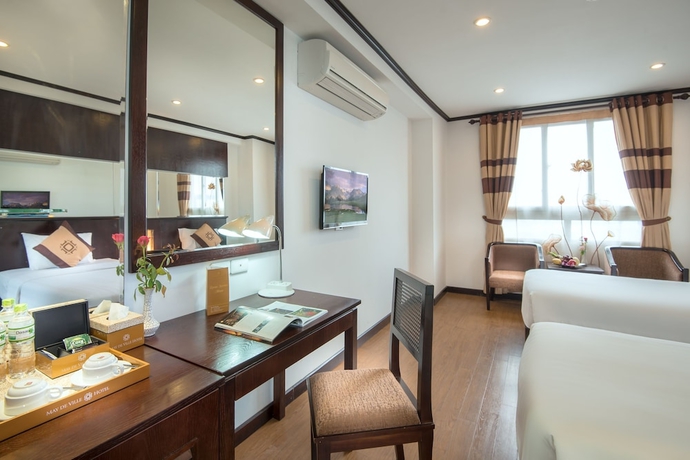 Imagen de la habitación del Hotel Babylon Grand and Spa. Foto 12