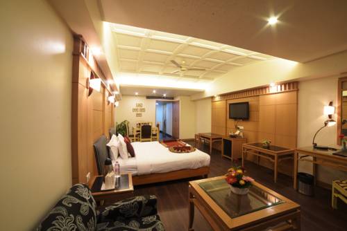 Imagen de la habitación del Hotel Babylon Inn. Foto 5