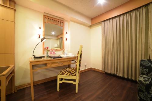 Imagen de la habitación del Hotel Babylon Inn. Foto 6