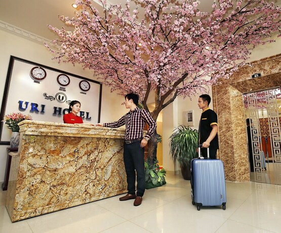 Imagen de los interiores del Hotel Bac Ninh Uri. Foto 31