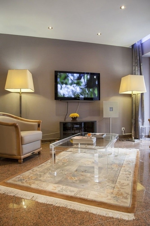 Imagen de los interiores del Hotel Bac Saint-germain. Foto 9