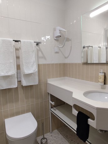 Imagen de la habitación del Hotel Bacalhoeiros 125. Foto 6