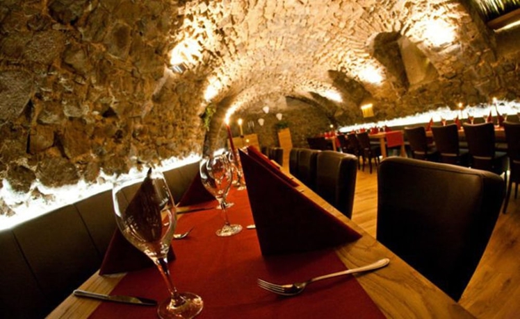 Imagen del bar/restaurante del Hotel Bacchus, Bensheim. Foto 5