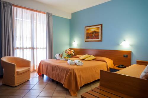 Imagen de la habitación del Hotel Bacco, Ascea. Foto 5