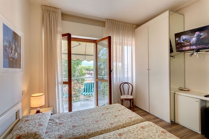 Imagen de la habitación del Hotel Bacco, Lido Di Camaiore. Foto 6