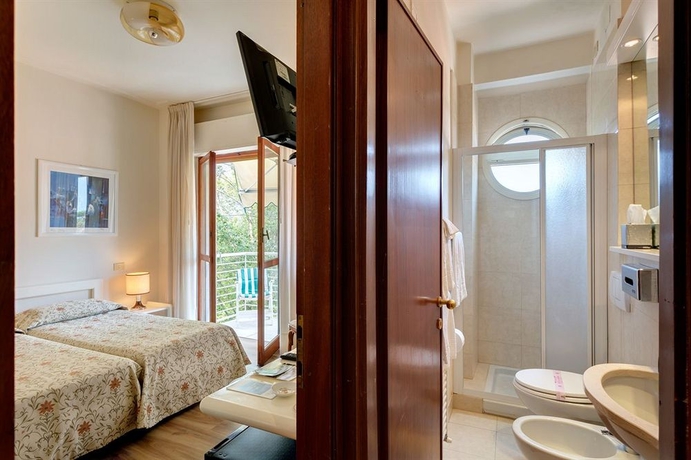 Imagen de la habitación del Hotel Bacco, Lido Di Camaiore. Foto 10