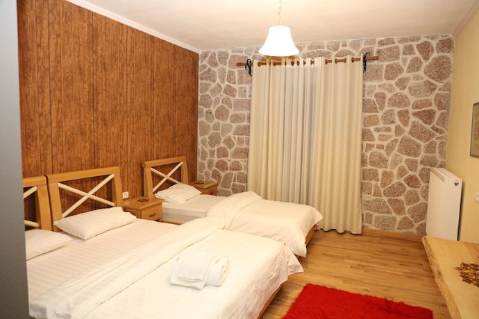 Imagen de la habitación del Hotel Bacelli. Foto 17