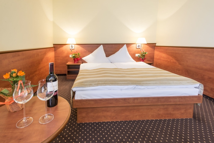 Imagen de la habitación del Hotel Bacero. Foto 3