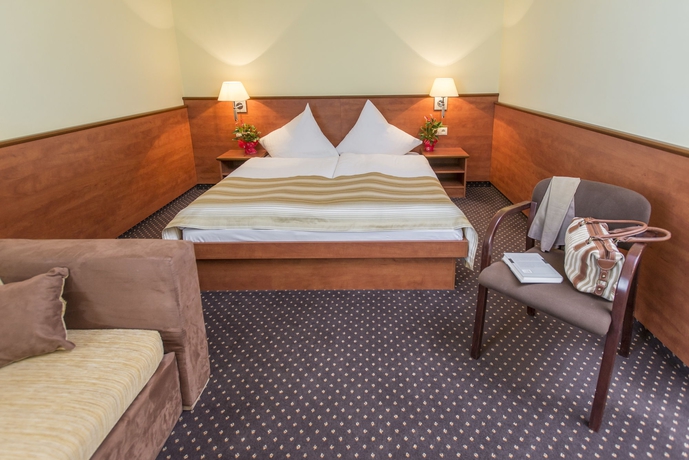 Imagen de la habitación del Hotel Bacero. Foto 9