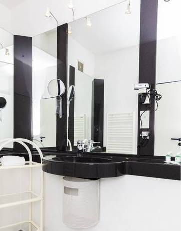 Imagen de la habitación del Hotel Bach. Foto 6