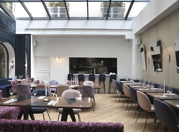 Imagen del bar/restaurante del Hotel Bachaumont. Foto 7