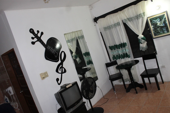 Imagen de los interiores del Hotel Bachelor Inn. Foto 14