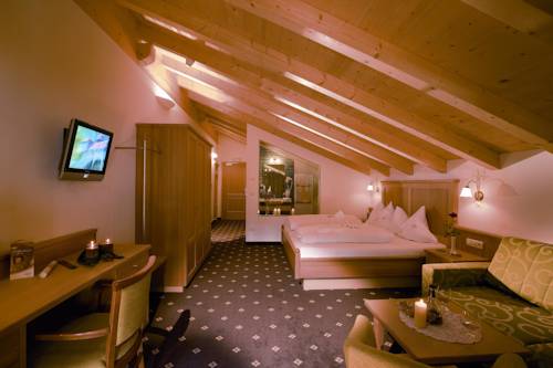 Imagen de la habitación del Hotel Bacherhof, Vandoies. Foto 4