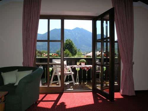 Imagen de la habitación del Hotel Bachmair Alpina. Foto 15