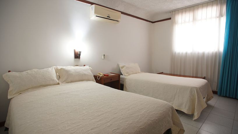 Imagen de la habitación del Hotel Bachue Girardot. Foto 11