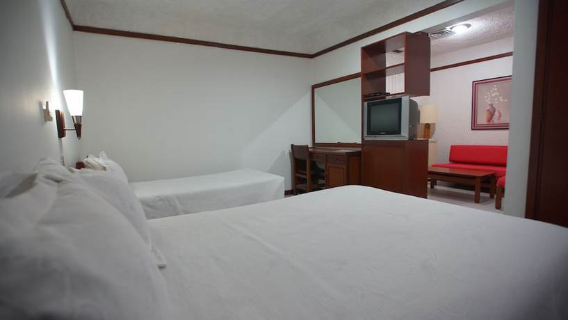 Imagen de la habitación del Hotel Bachue Girardot. Foto 18