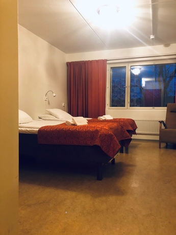 Imagen de la habitación del Hotel Backby Manor. Foto 11