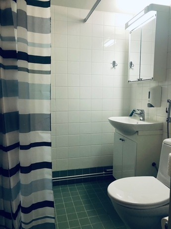 Imagen de la habitación del Hotel Backby Manor. Foto 15