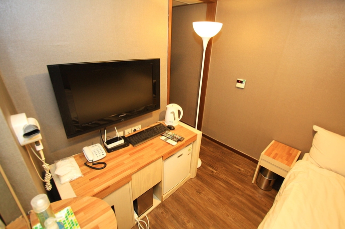 Imagen de la habitación del Hotel Backpacker Mr.Sea. Foto 12