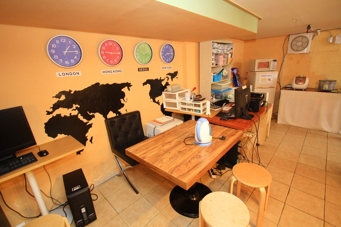 Imagen del bar/restaurante del Hotel Backpacker Mr.Sea. Foto 5
