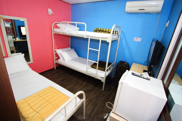 Imagen de la habitación del Hotel Backpacker Mr.Sea. Foto 16