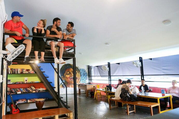 Imagen general del Hotel Backpacker Panda Colaba. Foto 4