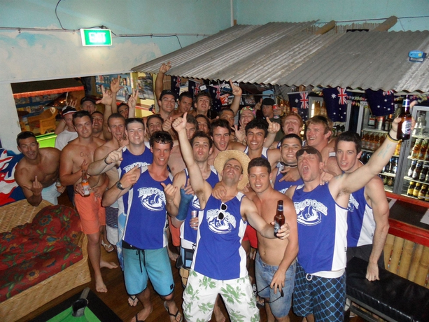 Imagen del bar/restaurante del Hotel Backpackers In Paradise Resort. Foto 4