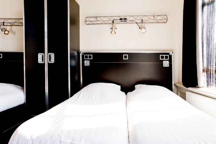 Imagen de la habitación del Hotel Backstage Amsterdam. Foto 14