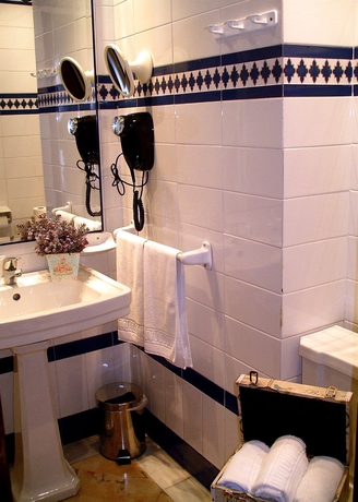 Imagen de la habitación del Hotel Baco. Foto 3