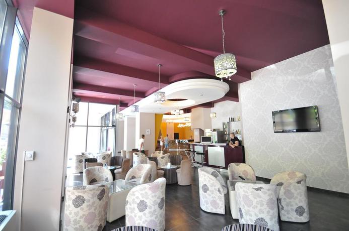 Imagen del bar/restaurante del Hotel Bacolux Afrodita, Herculane. Foto 3