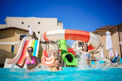 Imagen general del Hotel Bacolux Koralio, Eforie Nord. Foto 15