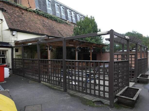 Imagen general del Hotel Bacon Arms. Foto 4