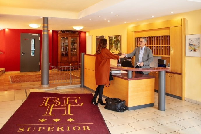 Imagen de los interiores del Hotel Bad Emser Hof. Foto 16