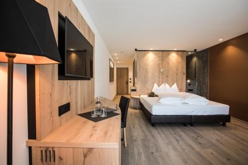 Imagen de la habitación del Hotel Bad Fallenbach. Foto 10