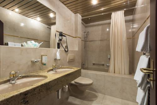 Imagen de la habitación del Hotel Bad Horn - and Spa. Foto 4