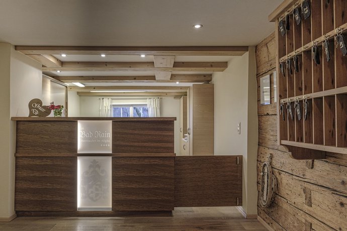 Imagen de los interiores del Hotel Bad Rain. Foto 20