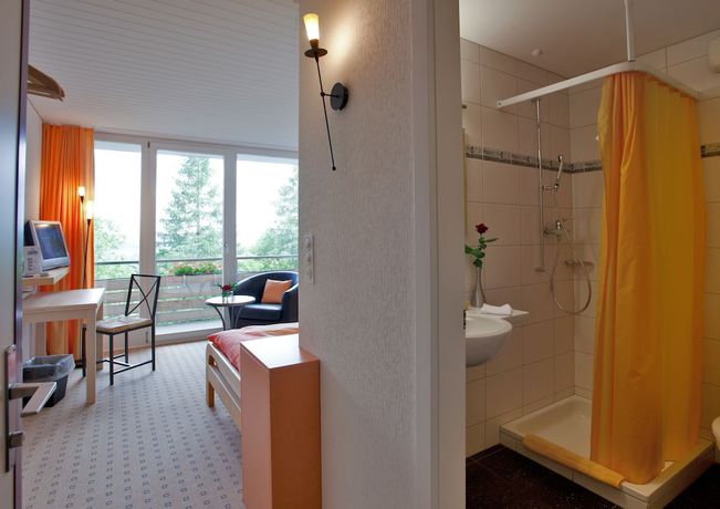 Imagen de la habitación del Hotel Bad Ramsach Quellhotel. Foto 11