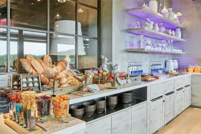 Imagen del bar/restaurante del Hotel Bad Ramsach Quellhotel. Foto 4