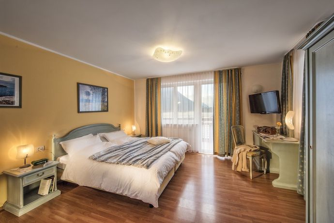 Imagen de la habitación del Hotel Bad Salomonsbrunn. Foto 5