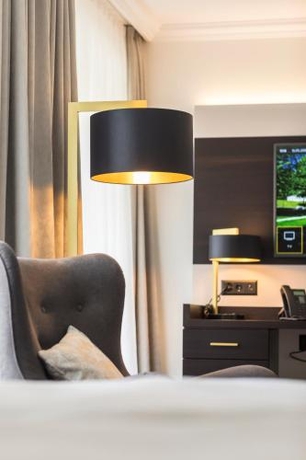 Imagen de la habitación del Hotel Bad Schauenburg. Foto 6