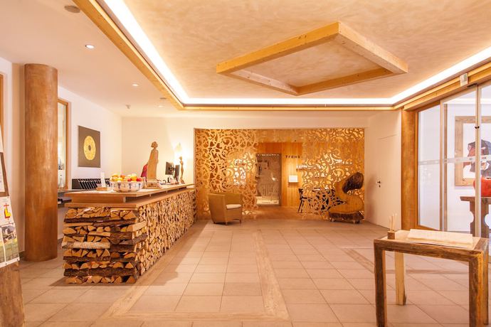 Imagen de los interiores del Hotel Bad Schoergau. Foto 14